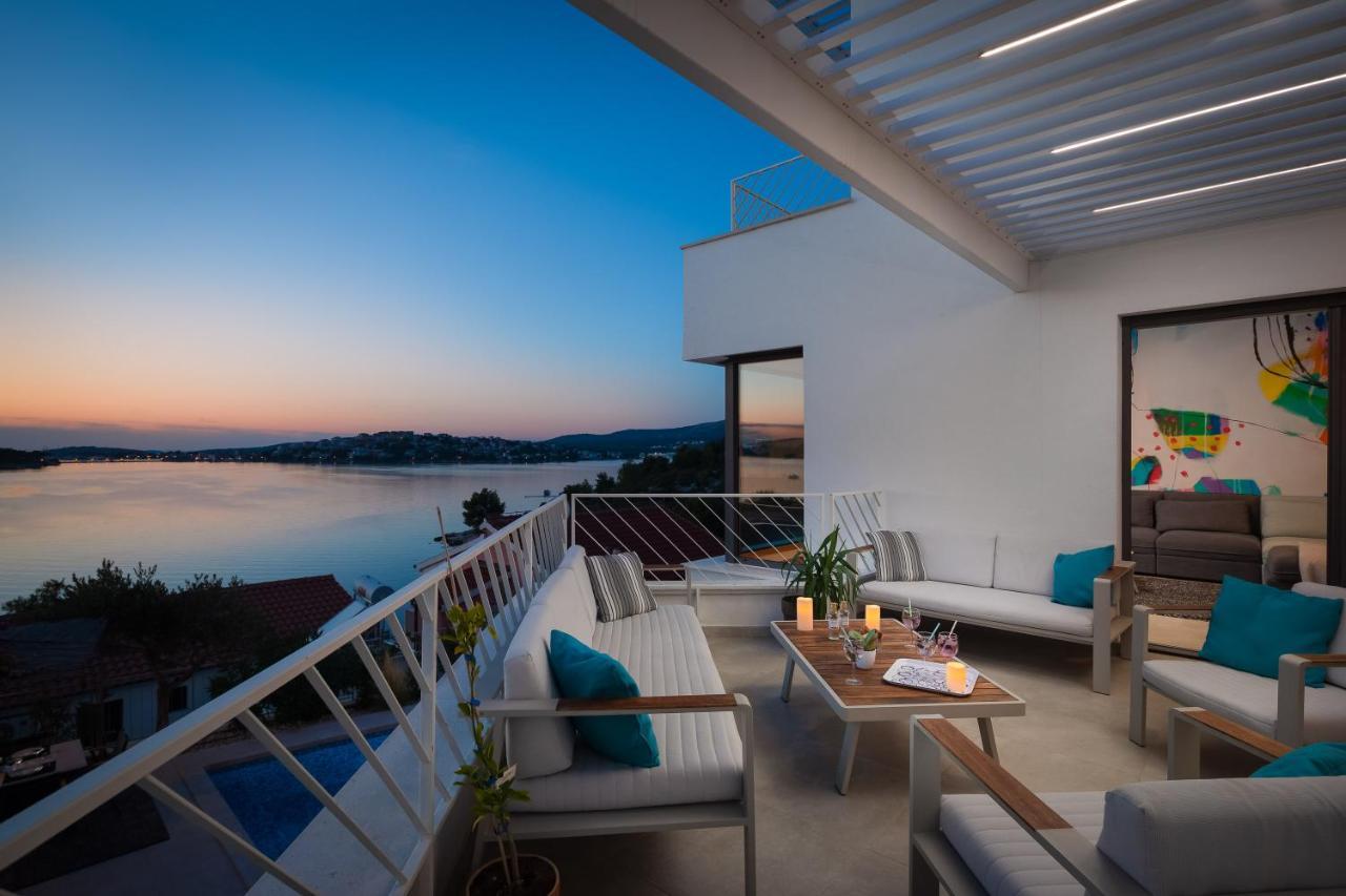 Holiday Home D&D Residence Рогозница Экстерьер фото